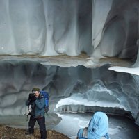 В ледяной пещере :: Сергей Карцев