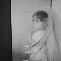 Маленькая невеста! :: Евгения Новикова