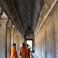 Буддийские монахи :: Нина Ковзель
