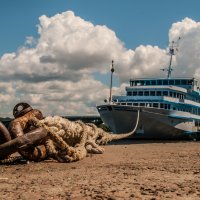 На привязи.. :: Валерий Задорожный