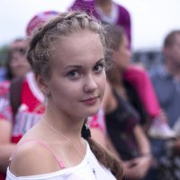 девушка с косой на голове :: Мария Комарова