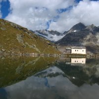 озеро у подножия горы Маттерхорн, Швейцария :: Дмитрий Родышевцев