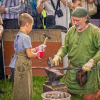 Кузнецы :: Светлана Парфёнова