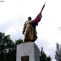 Памятник Советскому солдату в Луганске :: Наталья (ShadeNataly) Мельник