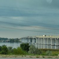 Херсонский мост :: Александр Довгий