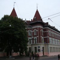 Административное   здание   в   Львове :: Андрей  Васильевич Коляскин