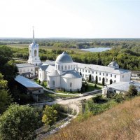 Мужской монастырь в Дивногорье :: Ираида Мишурко