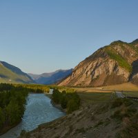 утро на Чуйском тракте. :: Николай Мальцев