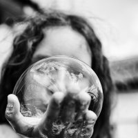 Взгляд на мир сквозь мыльный пузырь :: Anna Shevtsova