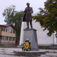 Памятник   Тарасу   Шевченко   в   Отыние :: Андрей  Васильевич Коляскин