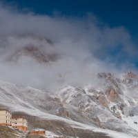 первый снег в горах :: Вадим Бурмистров