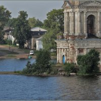 У Калязинской колокольни... :: Александр 