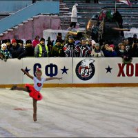 Танцевальная пауза на хоккейном матче :: Кай-8 (Ярослав) Забелин