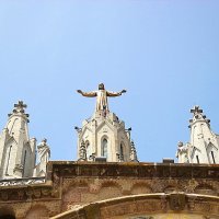 Храм Святого Сердца в Барселоне :: Александр 
