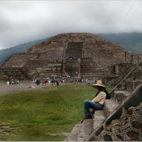 Пирамида Луны. Тио Тио Кан.Мехико. :: Наталья Портийо