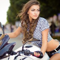 Мотоциклистка :: Анастасия Третьяк