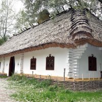 Ukrainian farmhouse :: mayboro 