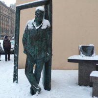 Памятник Сергею Довлатову :: Таэлюр 