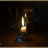 Догорала свеча... догорала. :: Anatol L
