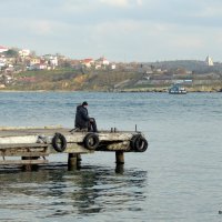 ОДИНОКИЙ РЫБАК :: ВАДИМ СКОРОБОГАТОВ