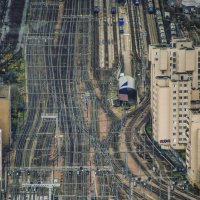 Railway in Paris :: Eddy Eduardo