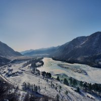 Вид на Катунь в морозный день :: Елена Баландина