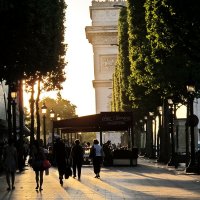 Закат в Париже возле Триумфальной арки :: baba-yaga-paris Наталья Кр.