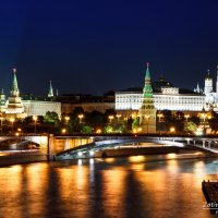 Прогулка по ночной Москве :: Natasha Zatinatskaya
