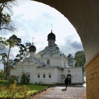 Церковь Михаила Архангела в усадьбе "Архангельское" :: Елена Павлова (Смолова)