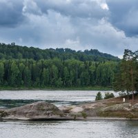 Камень Любви,река Бия, Алтай :: Алексей Мезенцев