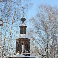 Ясный февральский день, Святые ворота церкви Иоанна Предтечи... :: Николай Белавин