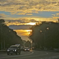 закат над Петергофским шоссе :: Елена 