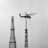Москва, Шаболовка, летающий кран "МИ-10К". :: Игорь Олегович Кравченко