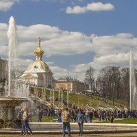 Весенняя прогулка в Петергофе :: bajguz igor