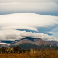 Лентикулярное облако. :: Сергей Середин