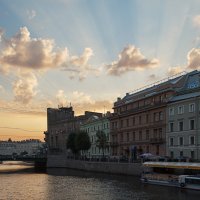 Городской пейзаж с небесами :: Наталия Крыжановская