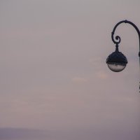 Одинокий фонарь :: Алёна Романова