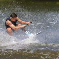 На спортивной воде :: Владимир Кириченко  wlad113