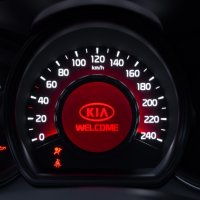 Приборная панель Kia :: Андрей Воскобойников