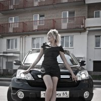 Girl and a Car :: Lucy Gordeeva