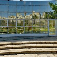У входа в  Иерусалимский ботанический сад :: Vanda Kremer