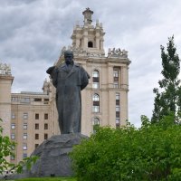 Памятник Тарасу Шевченко в Москве :: Galina Leskova