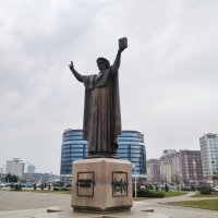 Памятник Франциску Скорине у Национальной библиотеки, г. Минск :: Tamara *