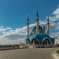 НИЖНИЙ НОВГОРОД - ПЕРМЬ (ВОЛГА - КАМА)- Казань.Кремль. :: юрий макаров