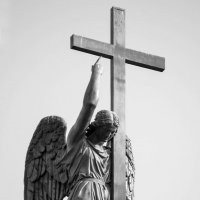 Статуя ангела на вершине Александровской колонны. :: Владимир Питерский