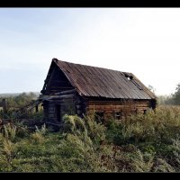 Ещё одно утро старой кузницы :: Валерий Ушаков