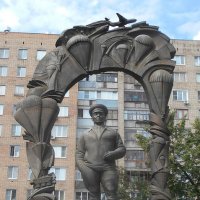 Памятник В.Ф.Маргелову :: Tarka 