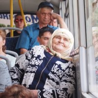 В автобусе. :: Ильсияр Шакирова