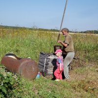 По водицу с дедом :: Светлана Рябова-Шатунова