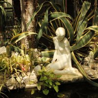 Статуя. Никитский ботанический сад. :: sav-al-v Савченко
